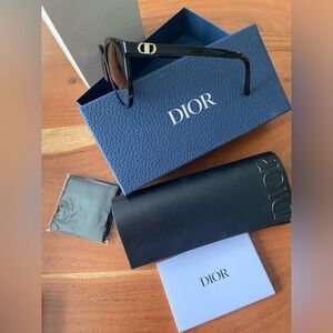 Dior Elegant Black Eyewear-Like New Condition